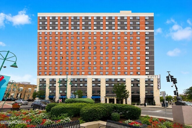 Photo - 1 Carriage City Plz Unit 1506