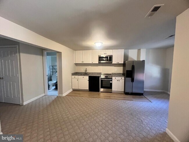 Photo - 6062 Joust Ln