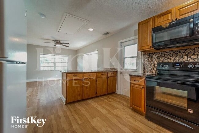 Photo - 7872 SW 4th Pl