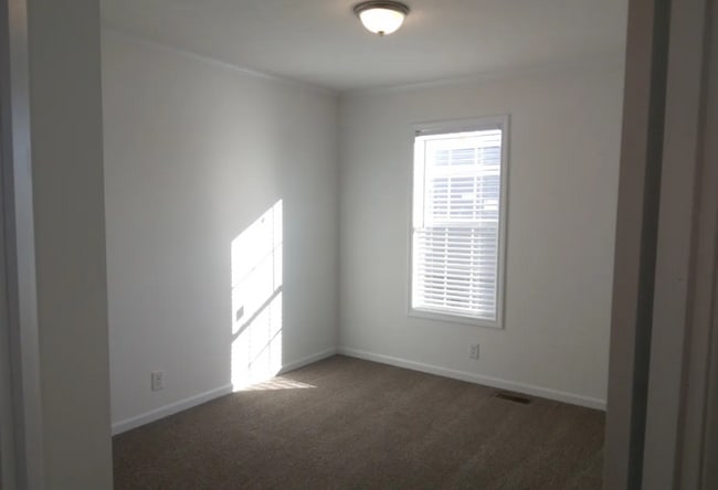 Photo - 37415 Grain View Ln