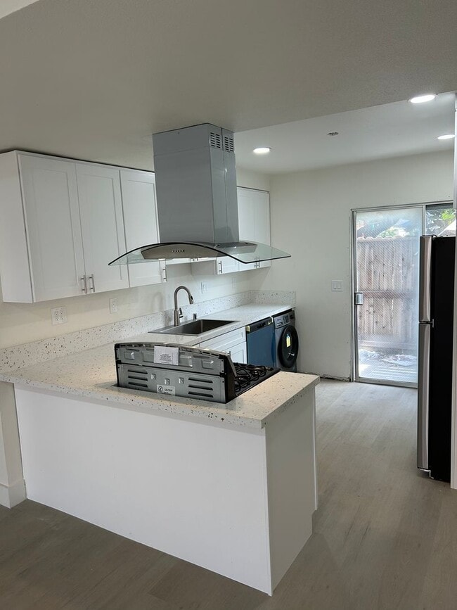 Photo - 524 Williamson Ave Unit 3