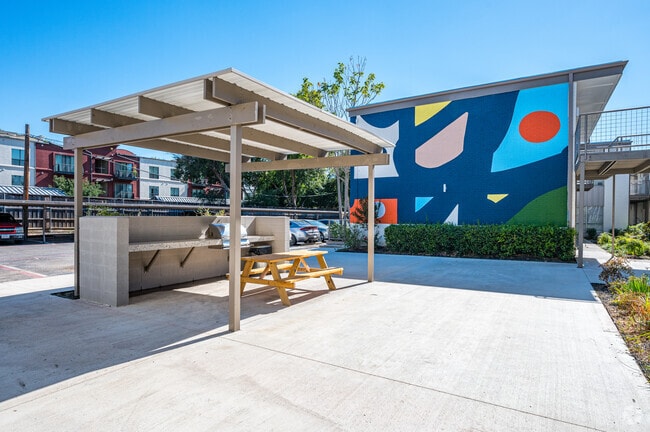 Outdoor Grilling Area