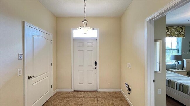 Photo - 2353 Victoria Dr