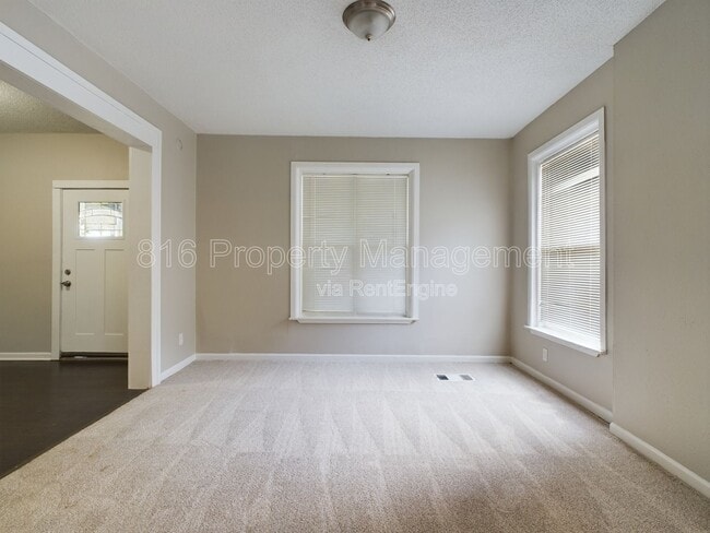 Photo - 5218 Highland Ave