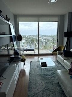 Building Photo - 3020 NE 32nd Ave Unit 1202