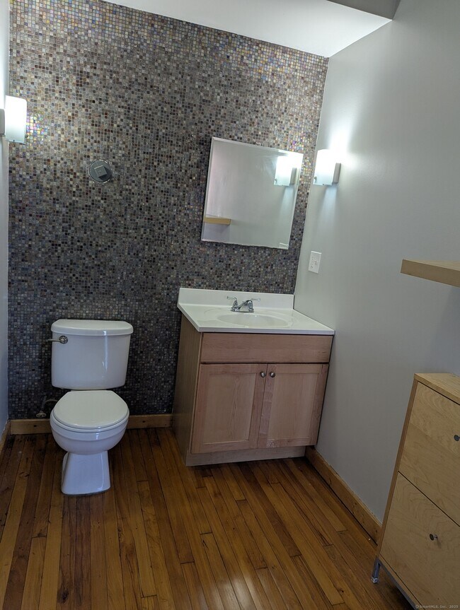 Photo - 325 Lafayette St Unit 8106