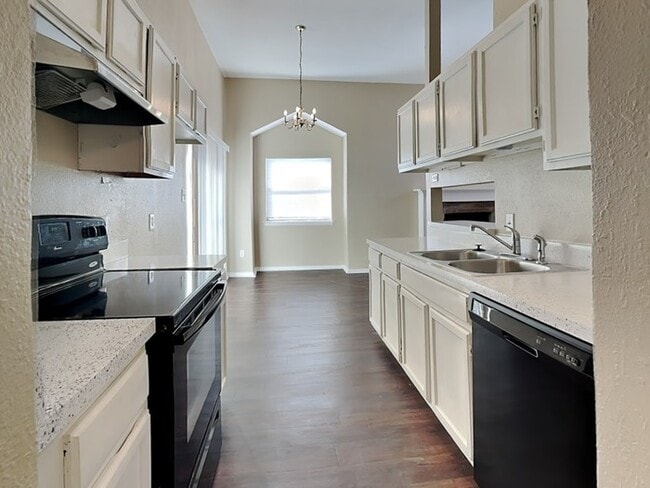 Photo - 13116 Rustic Trail