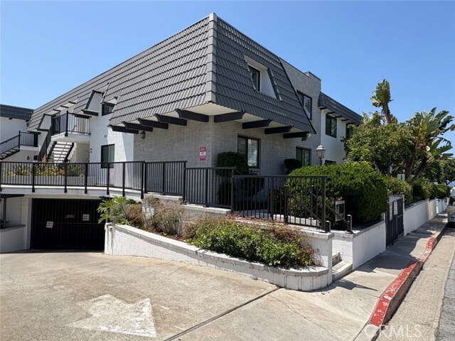 Building Photo - 235 Avenida Lobeiro Unit 113