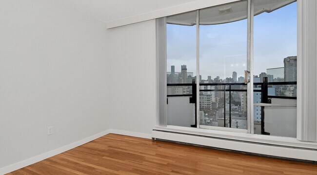 Photo - Emerald Terrace Unit 01503