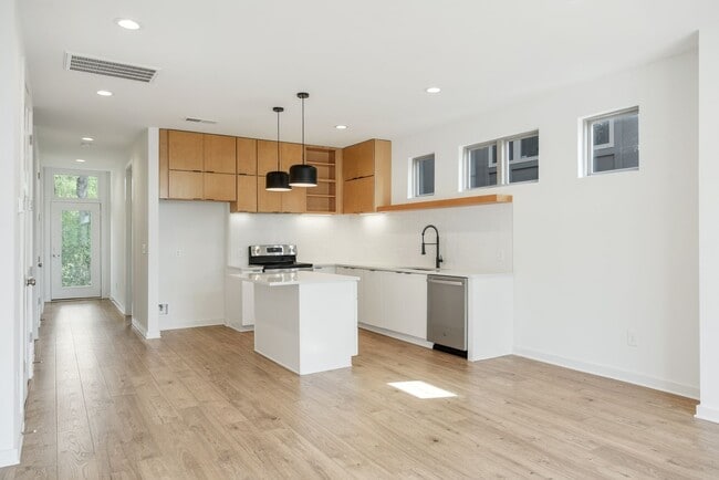 Photo - High View Neighborhood - Single-Family Home for Lease