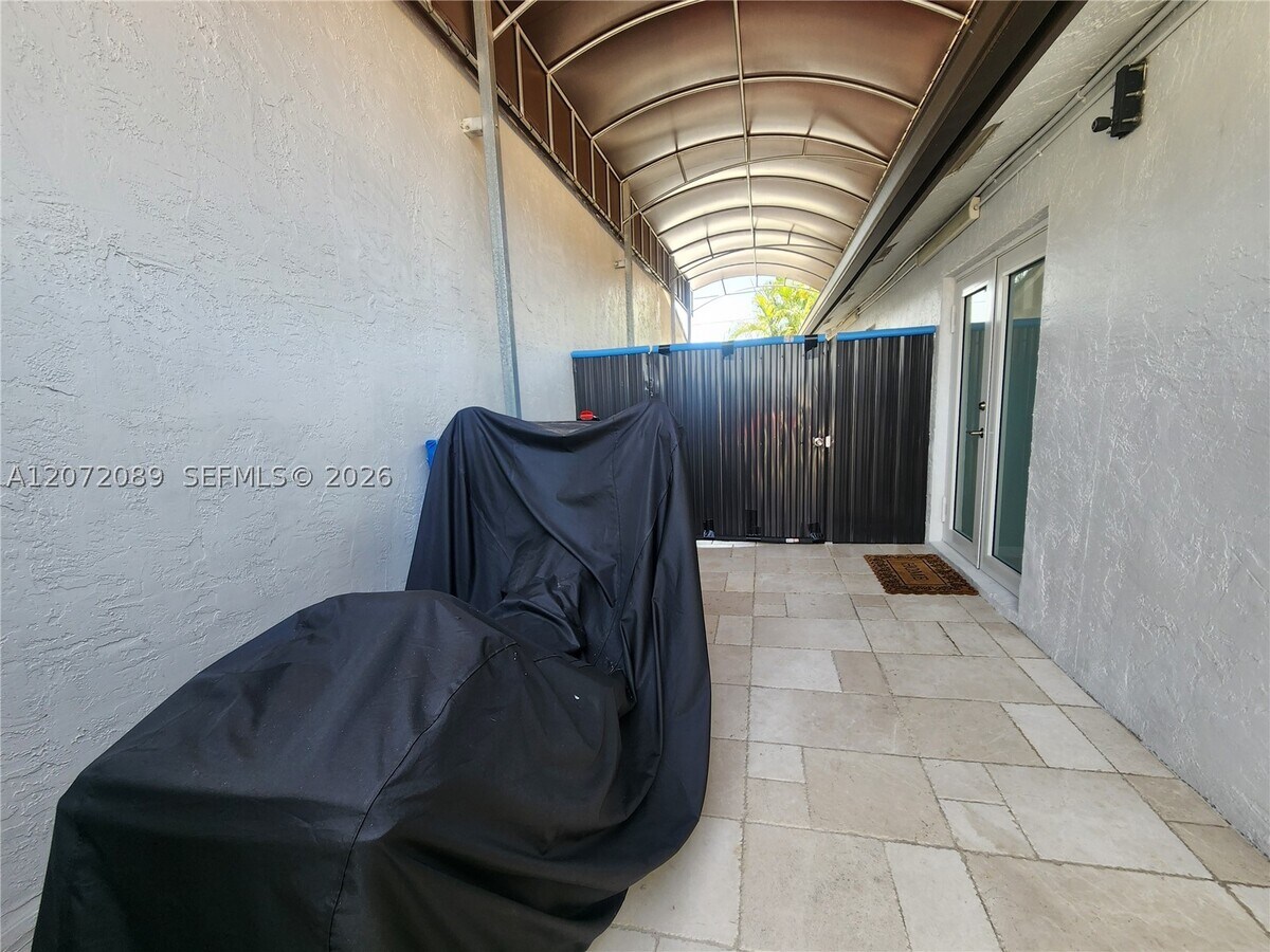 Photo - 98XX NW 122nd St Unit APT1