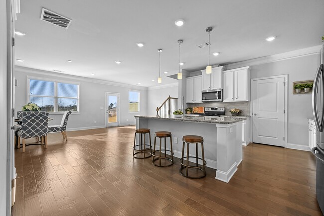 Photo - 3229 Weyhill Trl