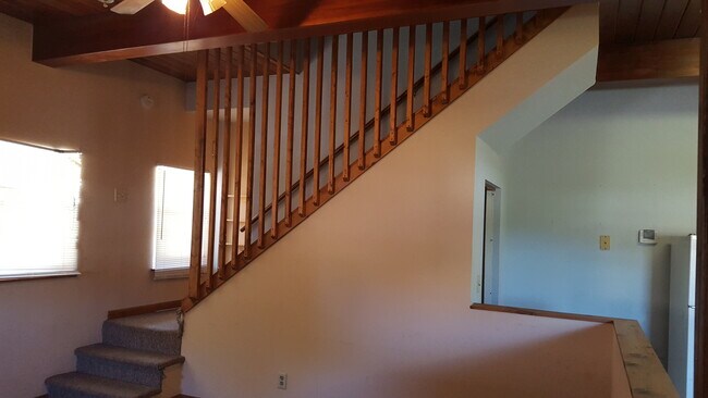 Photo - 1012-1014 S Washington Unit 1012 S Washington