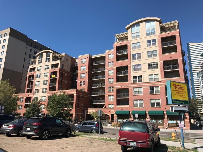 Photo - 1975 Grant St