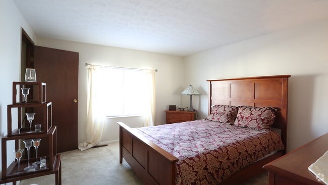 2 Bedroom