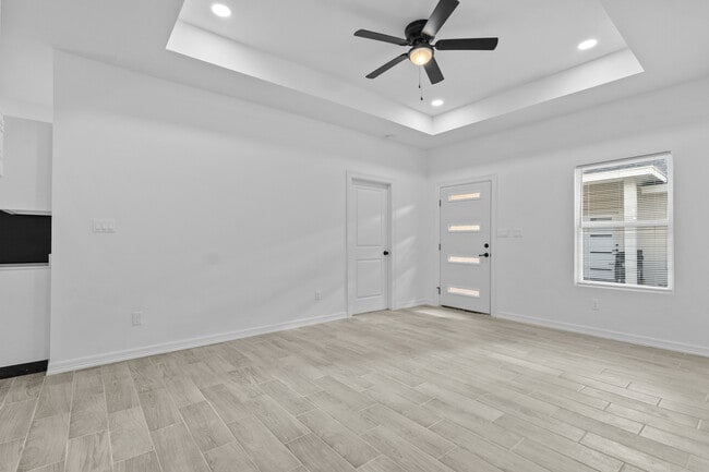1801 Atrium Place Dr