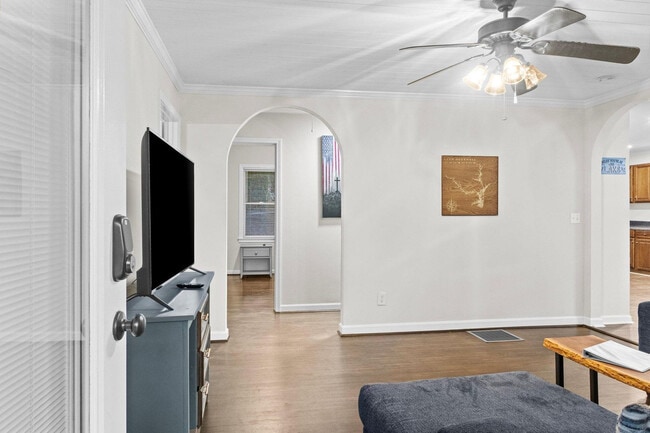 Building Photo - 68 P J S Inlt Unit ID1302816P Rental
