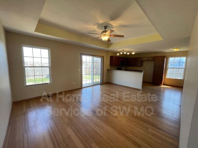 Photo - 2421 W Brook Ridge St