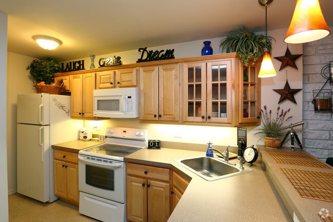 Photo - Prairie Path Apartments