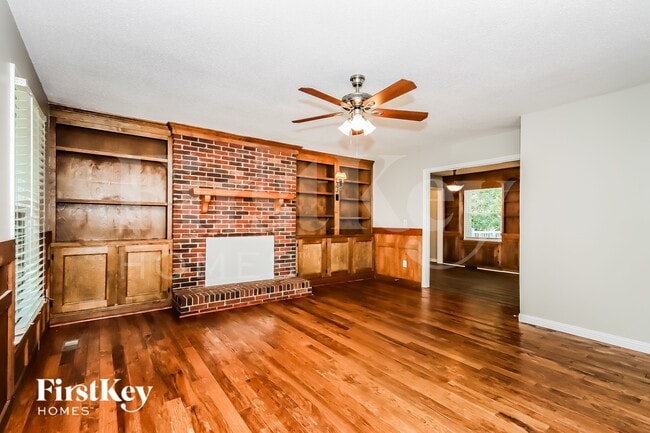 Photo - 6917 Forest Manor Dr