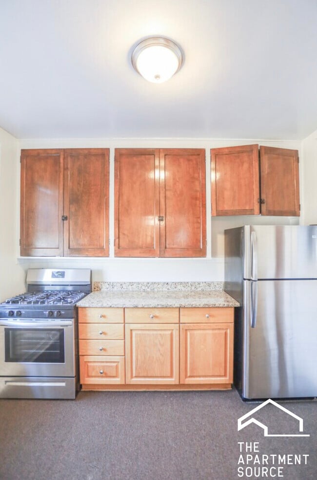 Photo - 5642 N Kimball Ave Unidad 3E