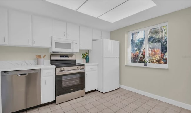 Photo - MUST BE 55+ TO RENT THIS CONDO