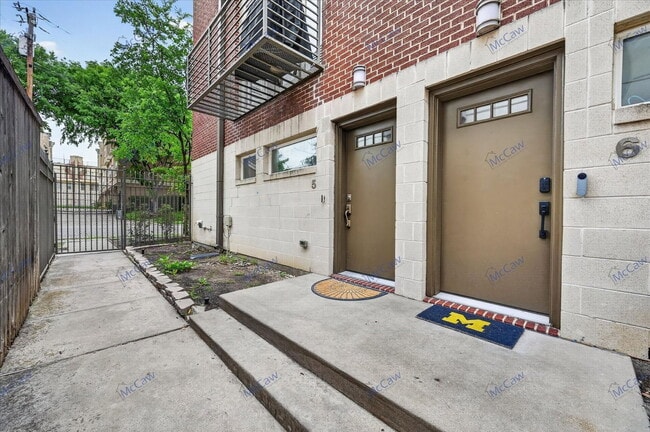 Photo - 5618 Lindell Ave Unidad 6
