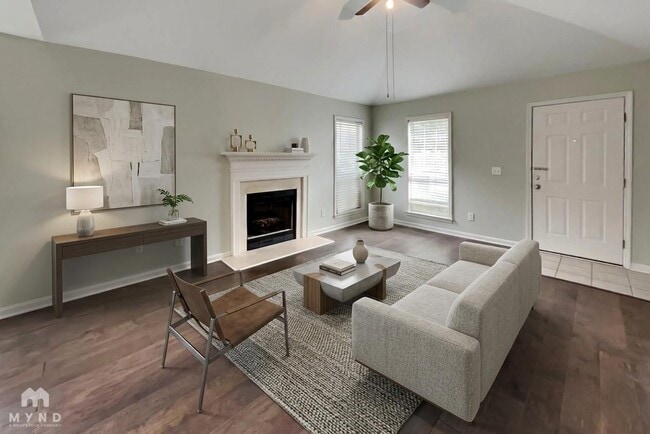 Photo - 378 Walker Way