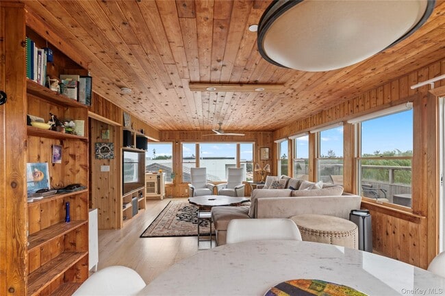 Photo - 33 Schooner Walk