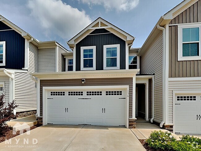 Building Photo - 136 Royal Star Wy Rental