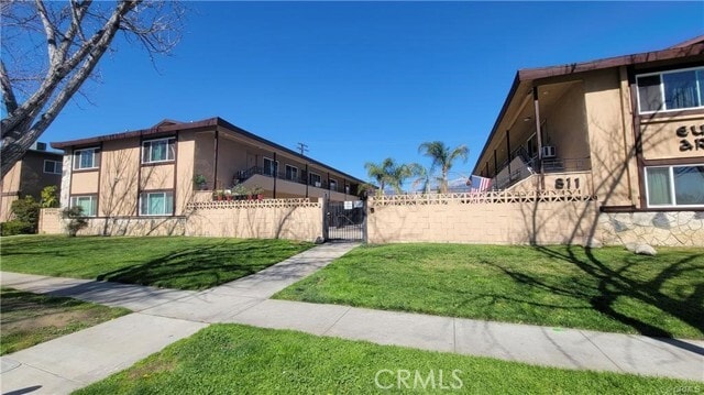 Photo - 811 Orchid Ct Apartamento Unidad J