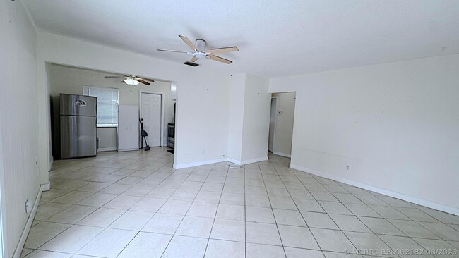Photo - 509 SE 2nd Ave