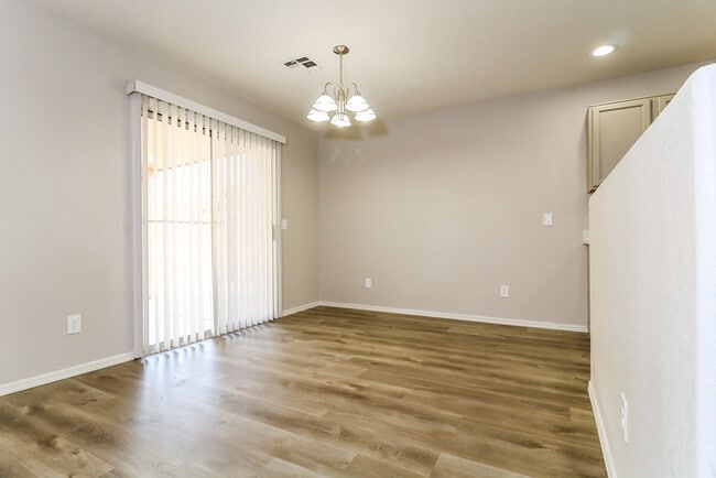Photo - 2436 S 71st Dr
