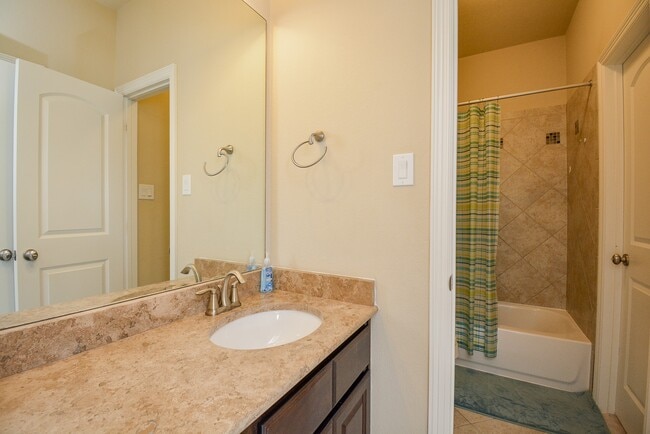 Photo - 6302 Kennedy Hills Ct