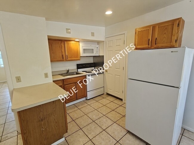 Photo - 3020 N Park Ave Unit 2