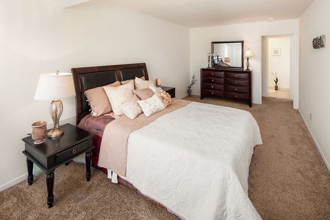 2 Bedroom 1.5 Bath