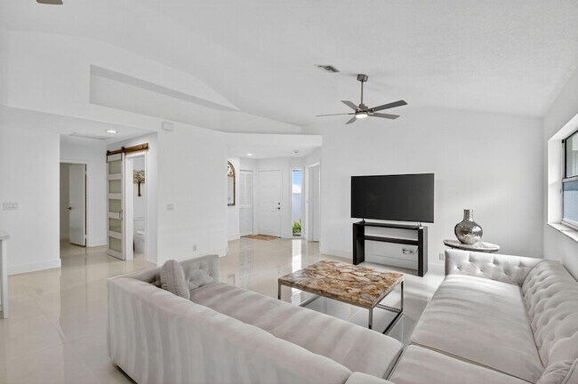 Photo - 2218 NW 52nd St