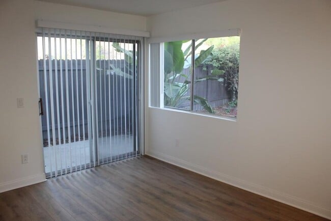 Photo - VIA261 Unit 3