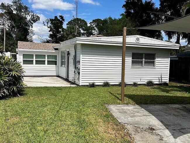 Photo - Updated South Tampa Home in Plant District | Office + Outdoor Living