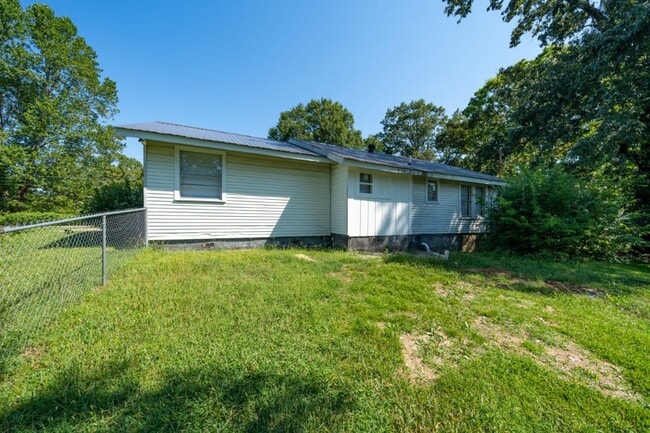 Photo - Lovely 3-Bedroom Home in the Heart of Pleasant Grove