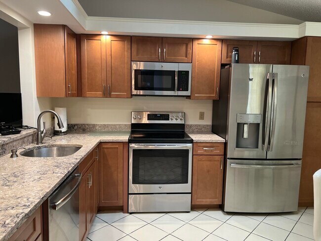 Photo - 10555 Garden Palm Ct