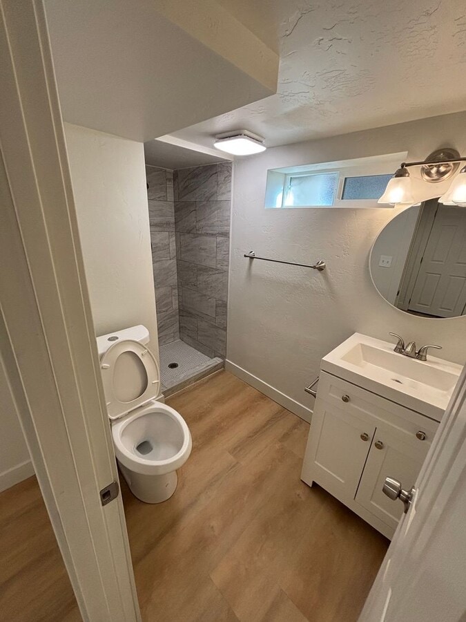 Photo - 104 12th St Unit studio