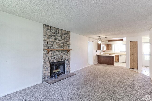 Building Photo - 8625 Clay St Unit #230 Rental
