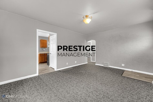 Photo - 1325 E 7th Ave