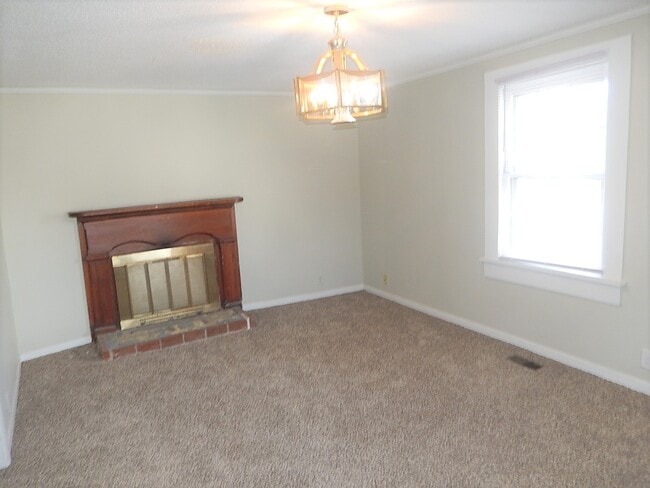 Photo - 1015 Oberlin Rd