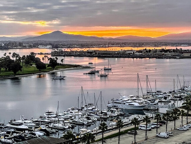Ever changing scenery - 1710 Avenida del Mundo Unit 1407