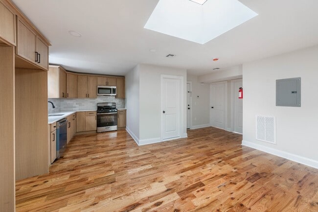 Photo - 18 Taylor St Unit 3FL