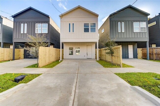 Photo - 1217 Dewalt St