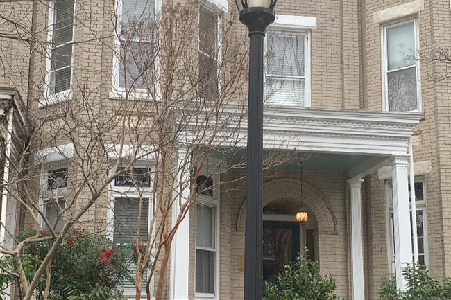 Historic Neighborhood - 1617 W Grace St Unit Apt B