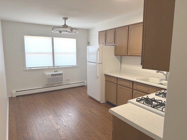 Photo - 8300 W Forest Preserve Dr Unit 3S